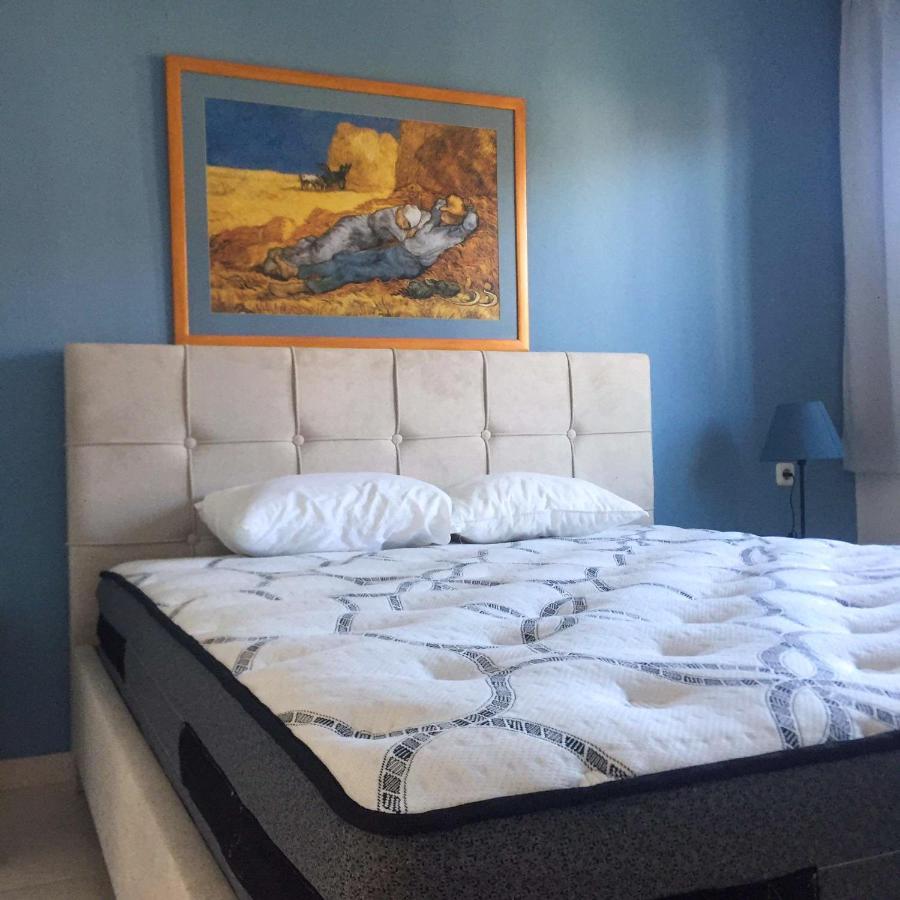 Dora'S House Comfortable Apartment With A Yard And View Pyrgadikia Ngoại thất bức ảnh