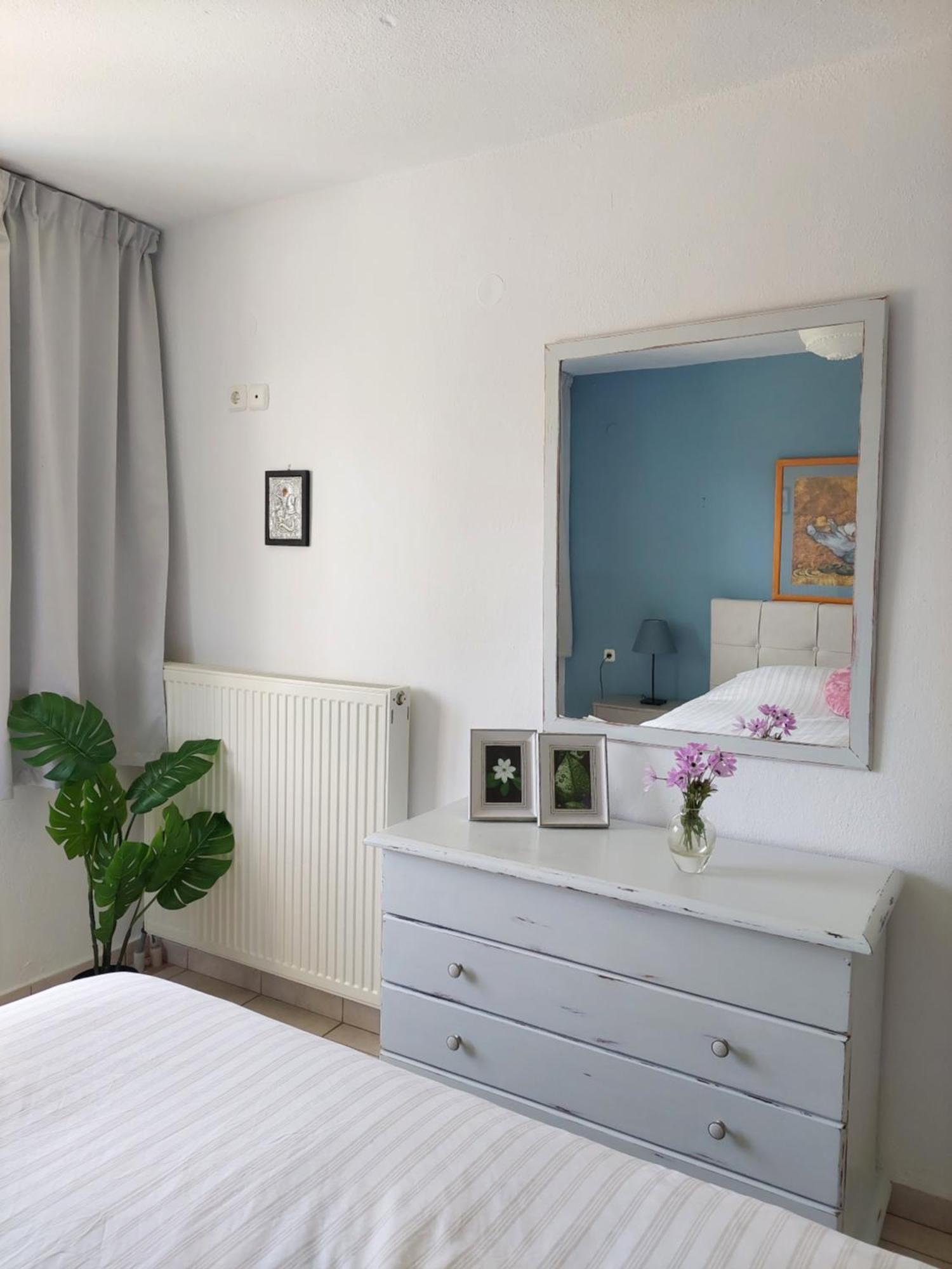 Dora'S House Comfortable Apartment With A Yard And View Pyrgadikia Ngoại thất bức ảnh